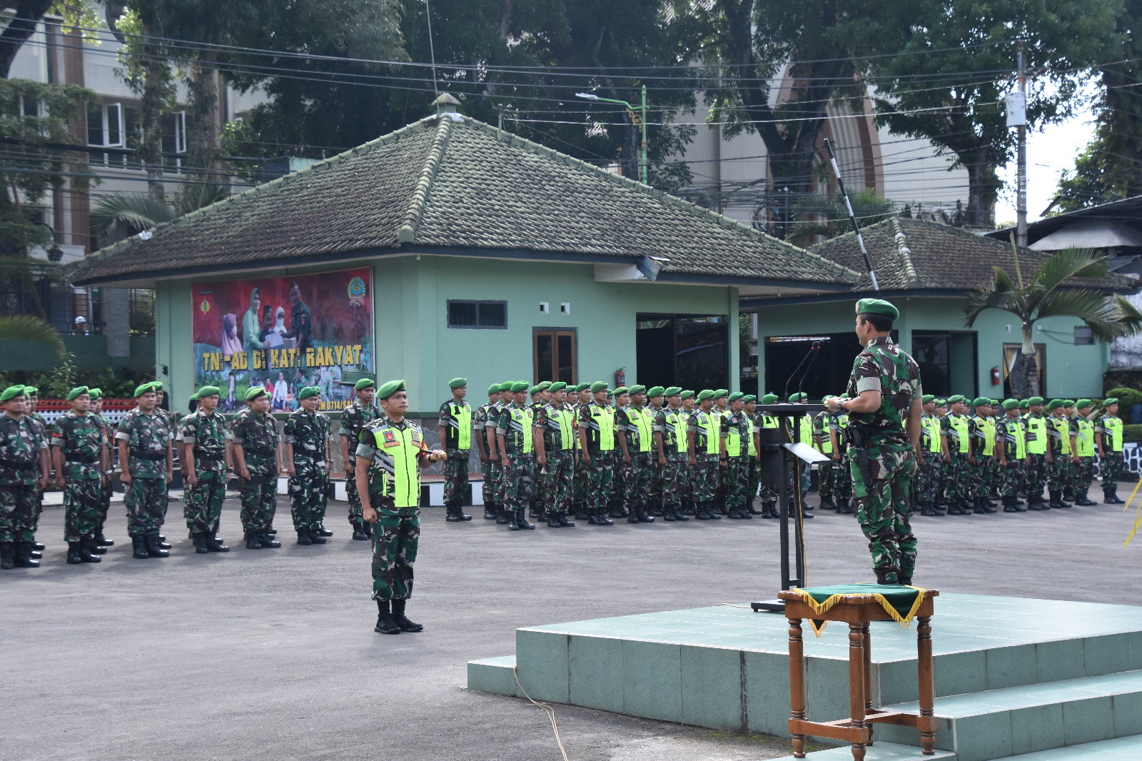 Danrem 073/Makutarama Pimpin Apel Gelar Pasukan Kodim 0714/Salatiga